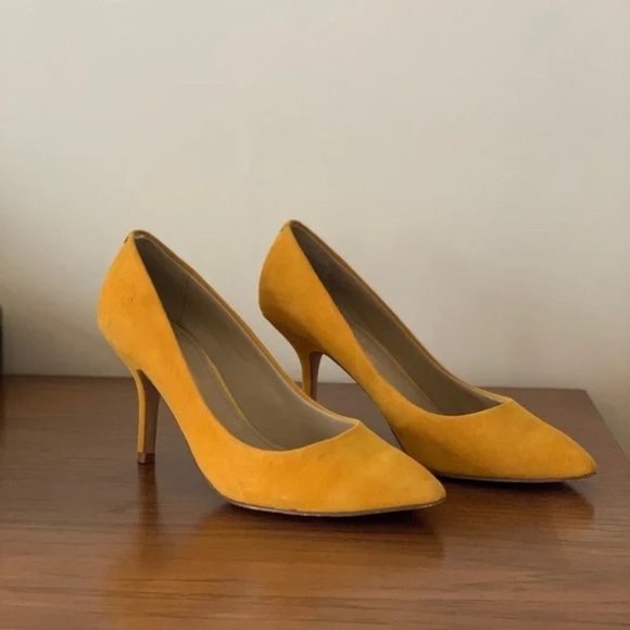 Suede Aldo High Heels - Picture 1 of 3
